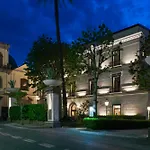 Grand Cocumella فندق 5*