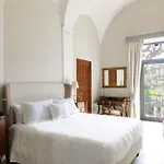 Grand Cocumella