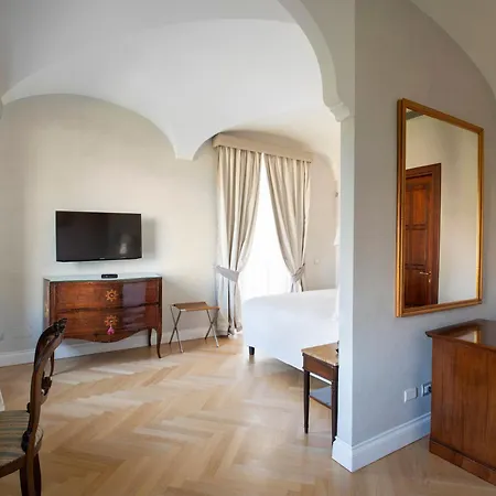 Grand Cocumella Hotell