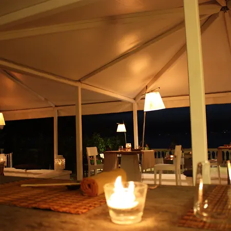Hotell Grand Cocumella