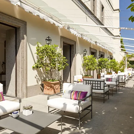 Hotell Grand Cocumella