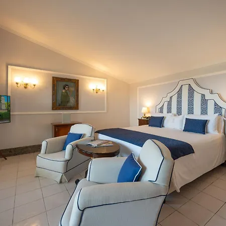 Grand Cocumella Hotel