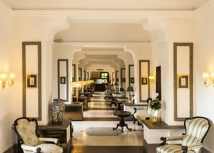 Ξενοδοχείο Grand Cocumella 5*